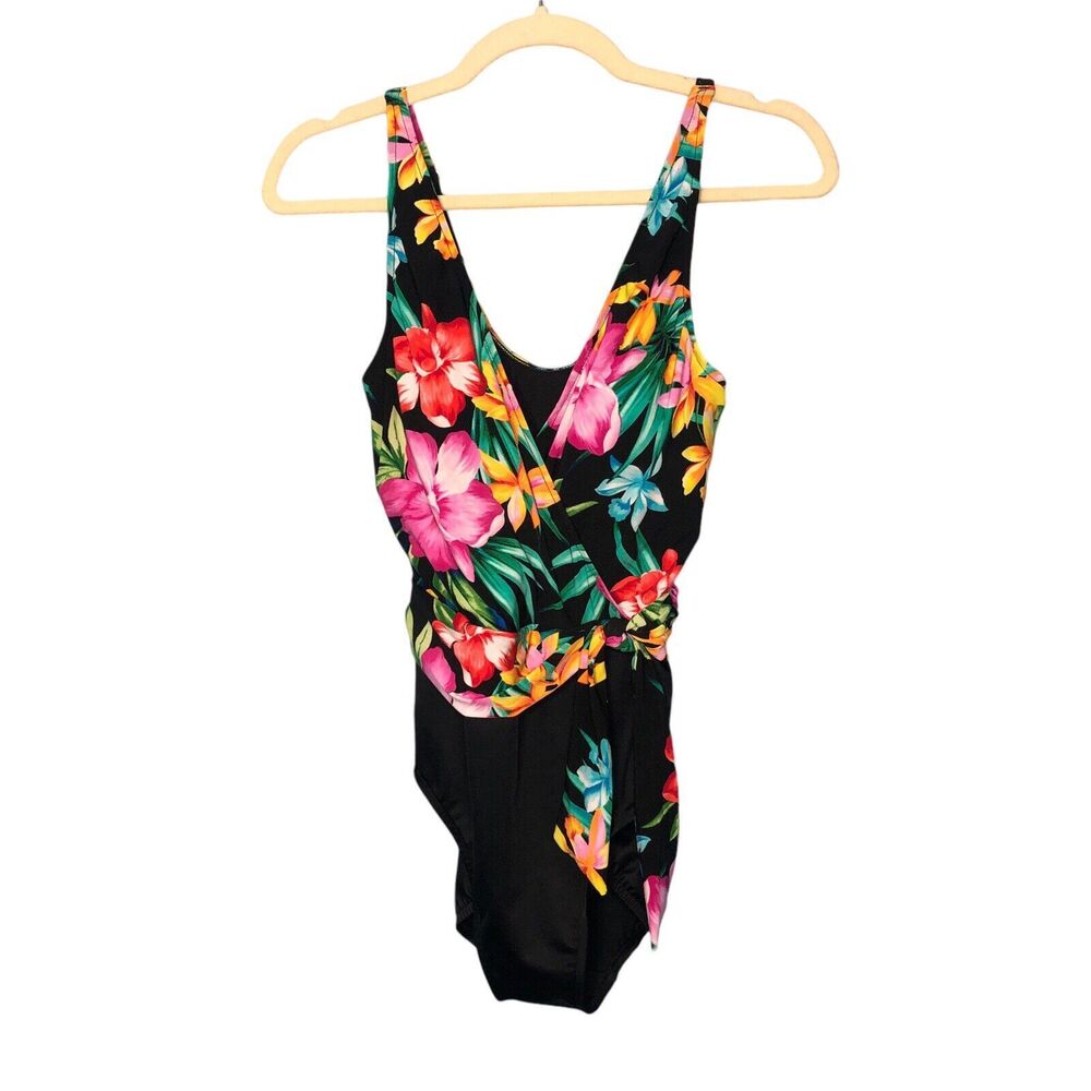 Trimshaper Swimsuit Womens 8 Black Floral One Piece Ruched Tummy Control